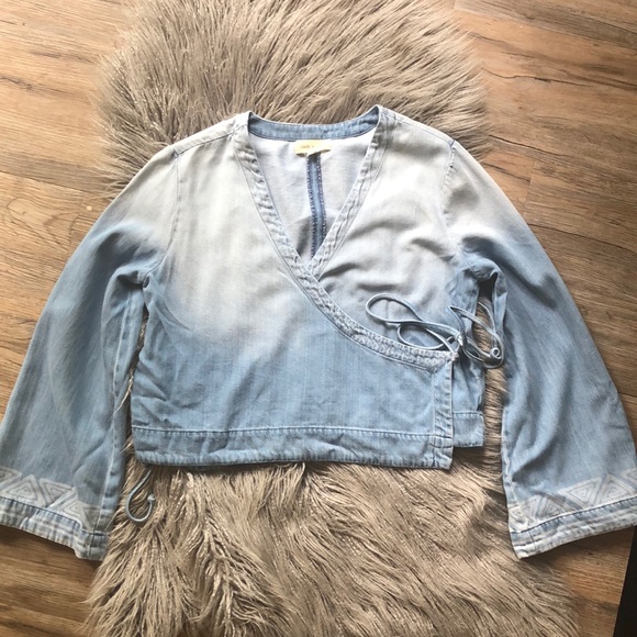 Cloth & Stone Jean Wrap Top - Picture 1 of 5